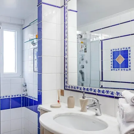 Σοφίτα Μοναδικής Αισθητικής Apartment Athens Exterior photo